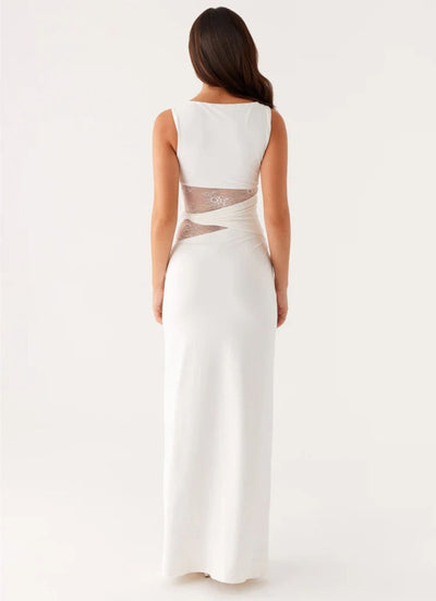 Freya | Figure-Hugging Maxi Dress with Subtle Cutouts and Lacing